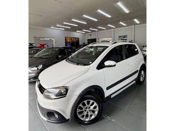 VOLKSWAGEN CROSSFOX 1.6 MI FLEX 8V 4P MANUAL VOLKSWAGEN CROSSFOX 1.6 MI FLEX 8V 4P MANUAL